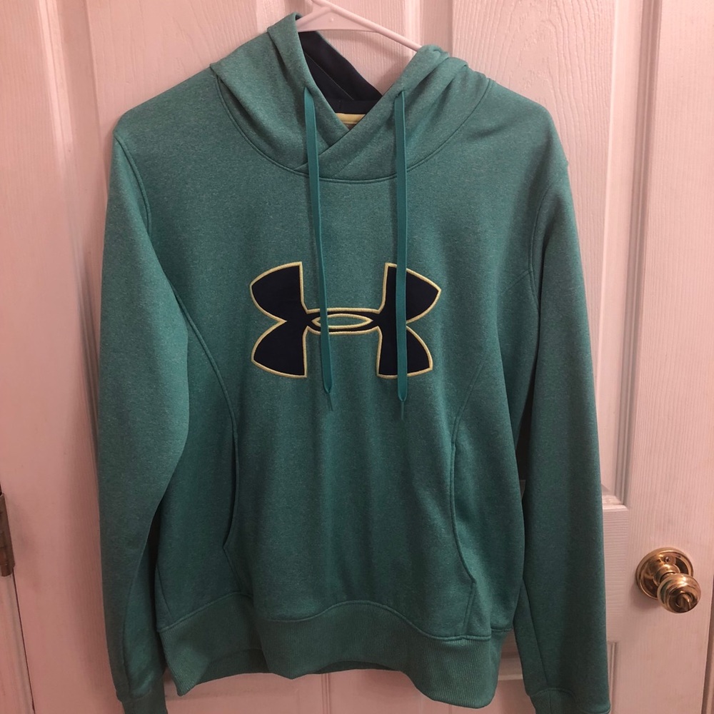Underarmour sweatshirt